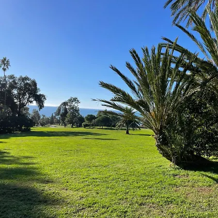 Sea & Park アパート *